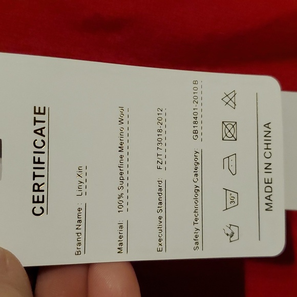 New Liny Xin women's L red soft superfine merino wool turtleneck sweater - Picture 3 of 9